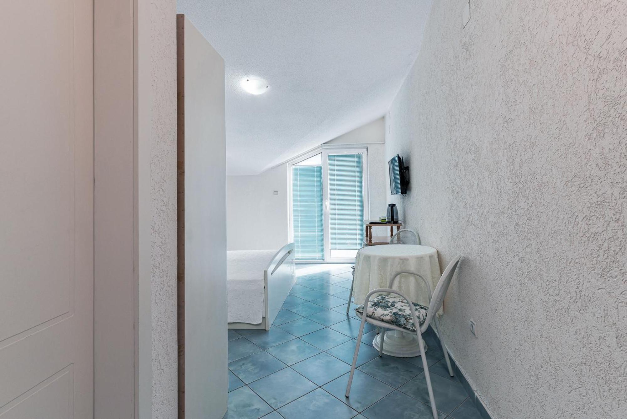 Sun Guest House Budva Exterior photo