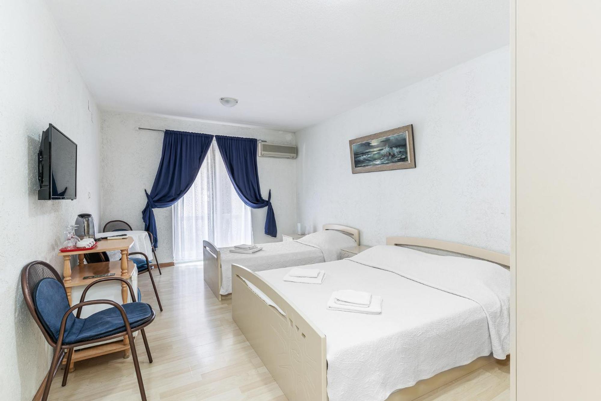 Sun Guest House Budva Exterior photo
