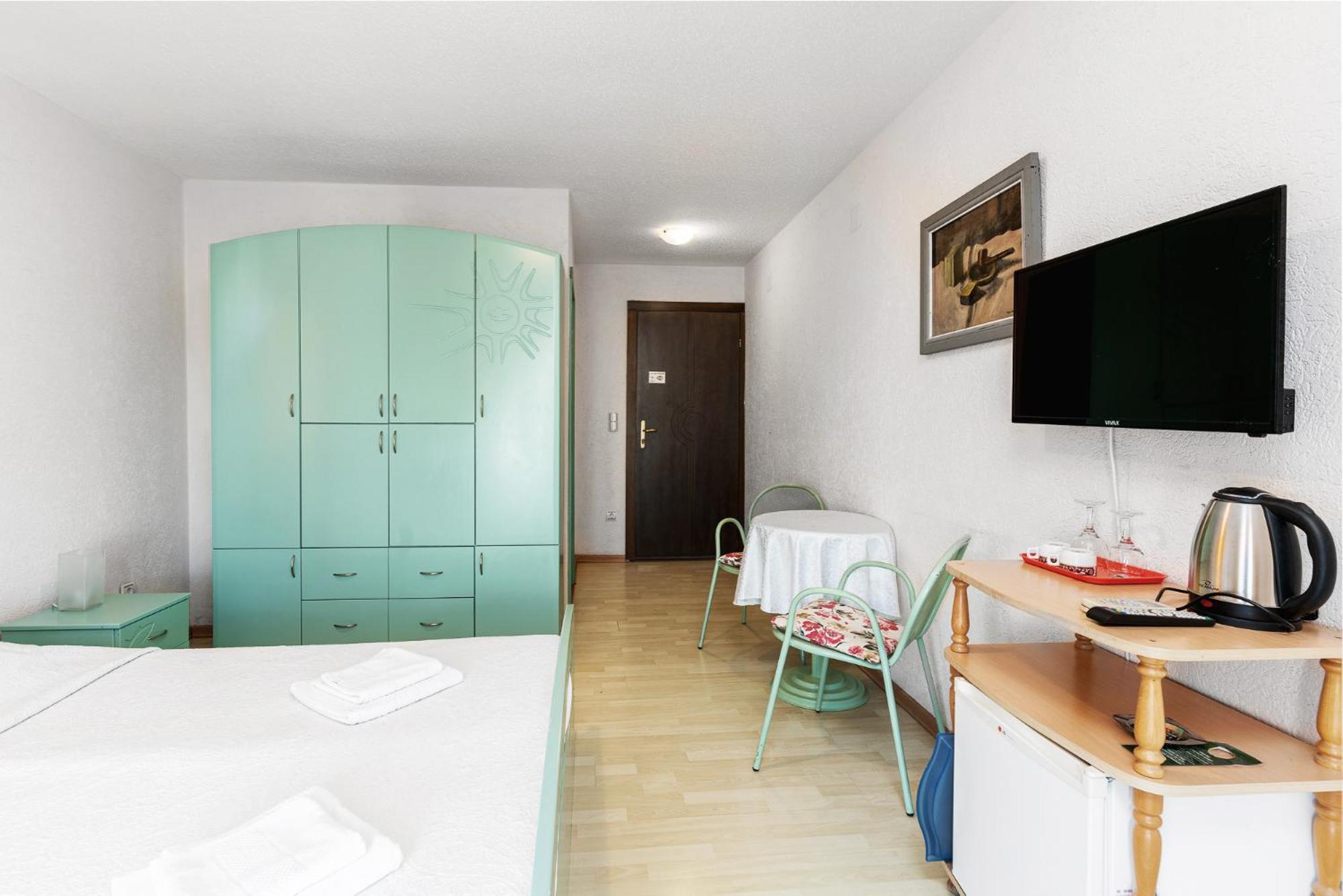 Sun Guest House Budva Exterior photo