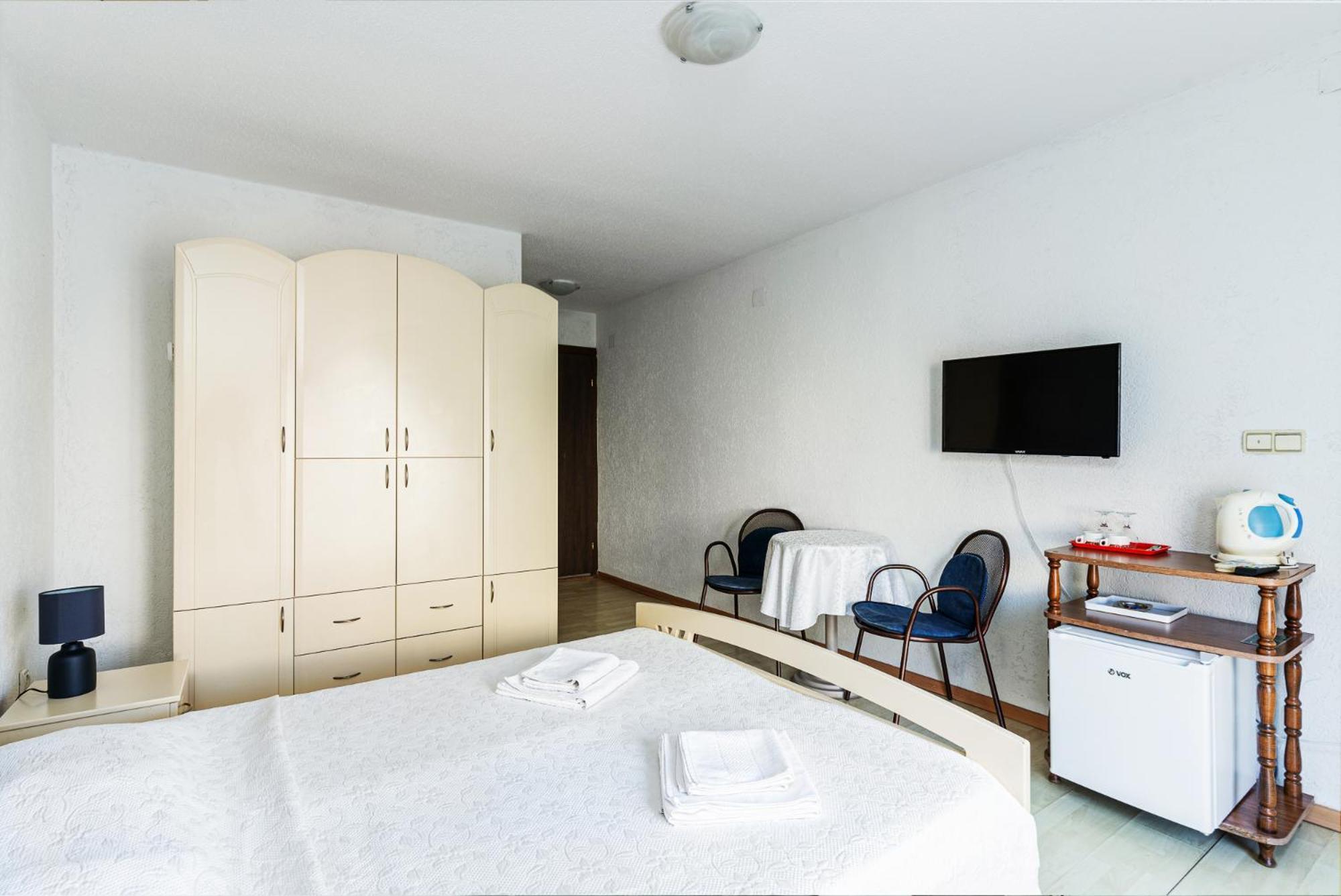 Sun Guest House Budva Exterior photo